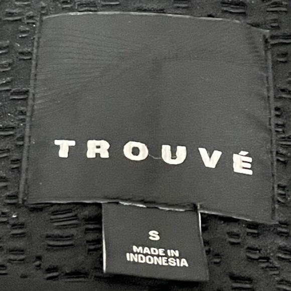 Trouve Long Sleeve Textured Open Blazer - Black - Small - Picture 6 of 7